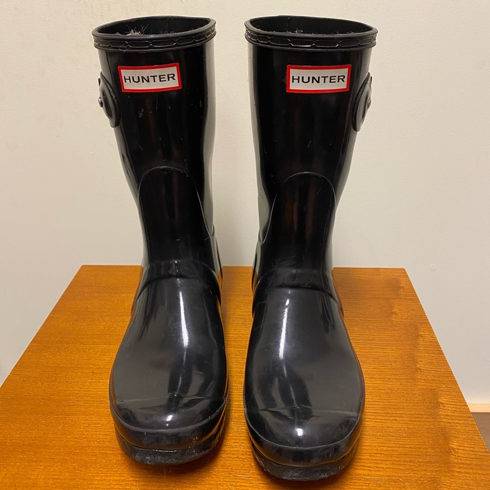 Short Glossy Black Hunter Rain Boots